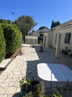 villa à la vente -   34000  MONTPELLIER, surface 103 m2 vente villa - UBI442125665